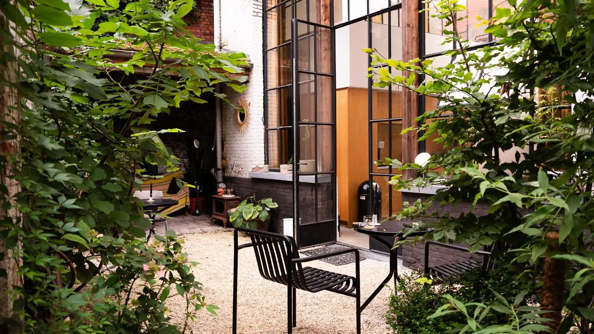 Antwerp Loft -Art And Chill- Parking Available Appartement 0*,  België